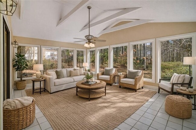 Building Photo - 648 Cativo Dr SW