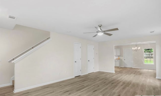 Photo - 86 Hamilton Grove Dr