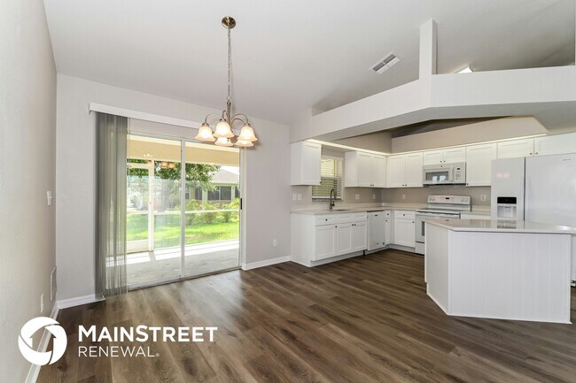 Photo - 349 SW 28th Pl