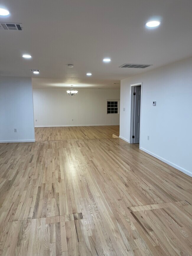 Photo - 294 Coolidge Ave