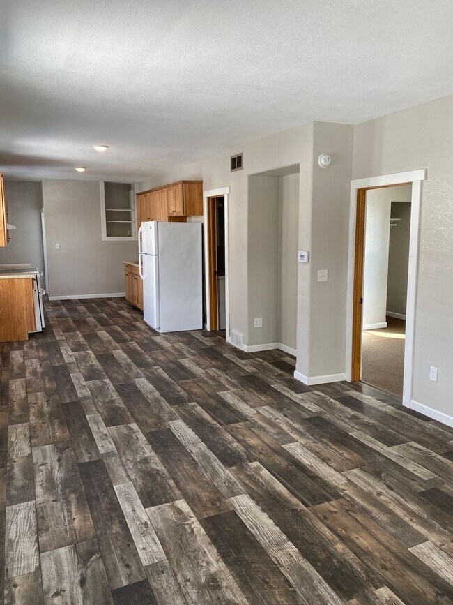 Photo - EZ - 419 Duplex Unidad 419