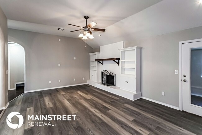 Photo - 3004 SW 124th St