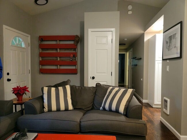 Photo - 3 Bedroom Home in convenient Poulsbo location!