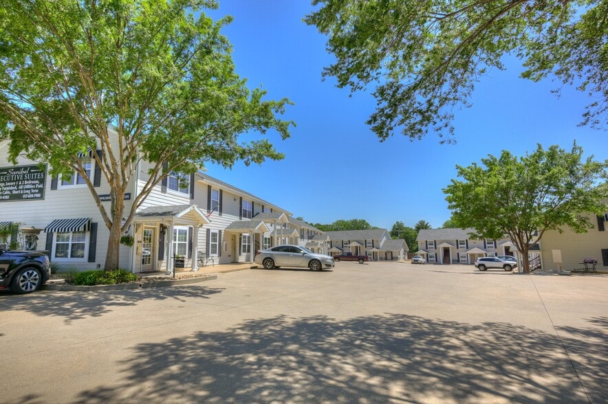 Sanibel Executive Suites