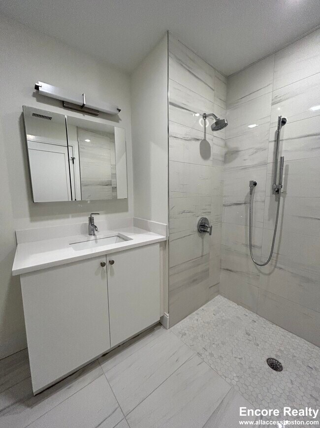 Photo - 197 Green St Unit 202