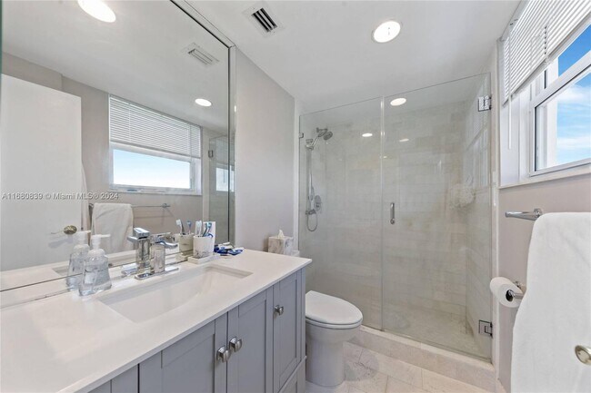 10350 W Bay Harbor Dr Unit 6