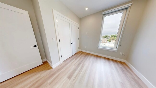 Photo - 198 Green St Unit 205