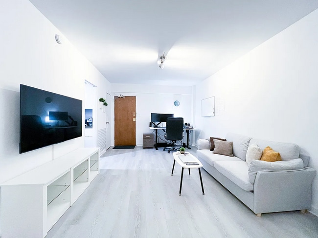 Building Photo - 2141 I St NW Unit 110 Rental
