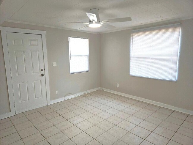 Photo - 5614 Atlee Ave