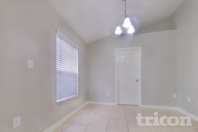 Photo - 1276 Welch Ridge Terrace