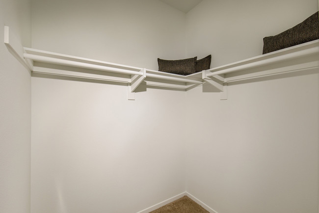 Photo - Stone Creek Apartments