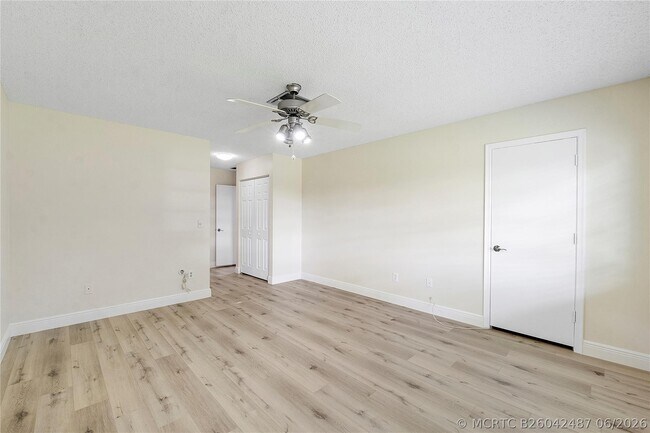 Photo - 21542 Juego Cir Unit 27h
