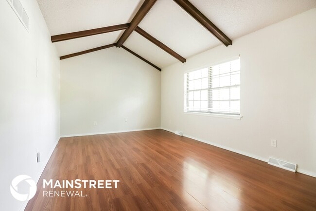 Photo - 216 SW Richwood Ln