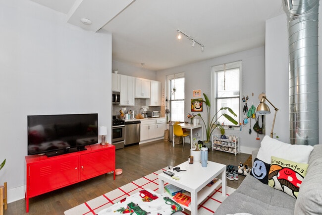 Photo - 1715 S Carpenter St Unit 1