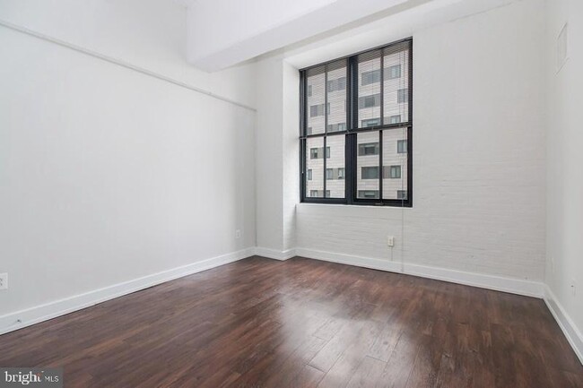 Photo - 3131 Walnut St Condo Unit 1B-539