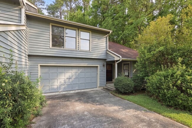 Photo - 10 Clover Dr
