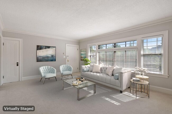 Photo - 5004 Oliver Ave S