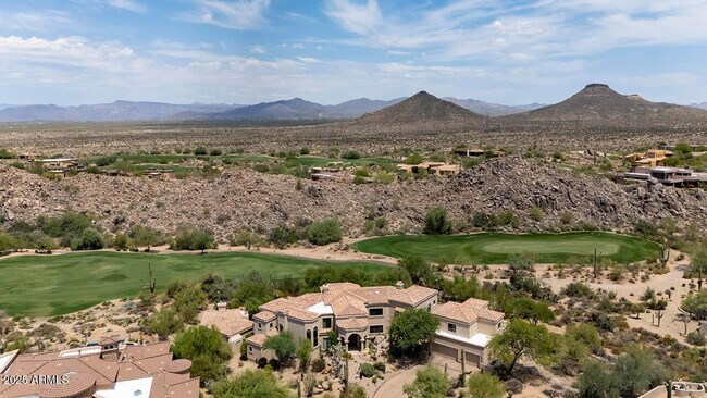 10420 E Morning Vista Ln