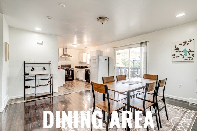 Photo - 1320 Youngfield St