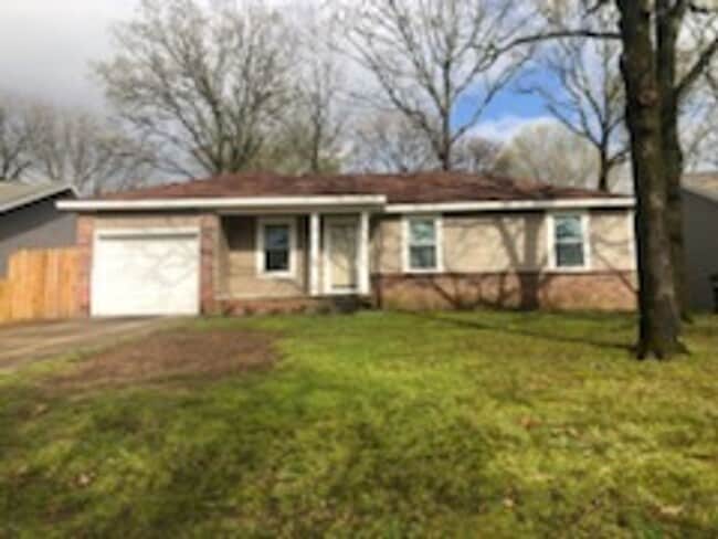 Remodeled 3 Bedroom Home - Remodeled 3 Bedroom Home