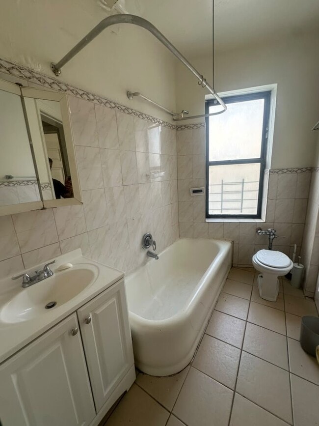 Photo - 78 St Andrews Pl Unit Apt 1