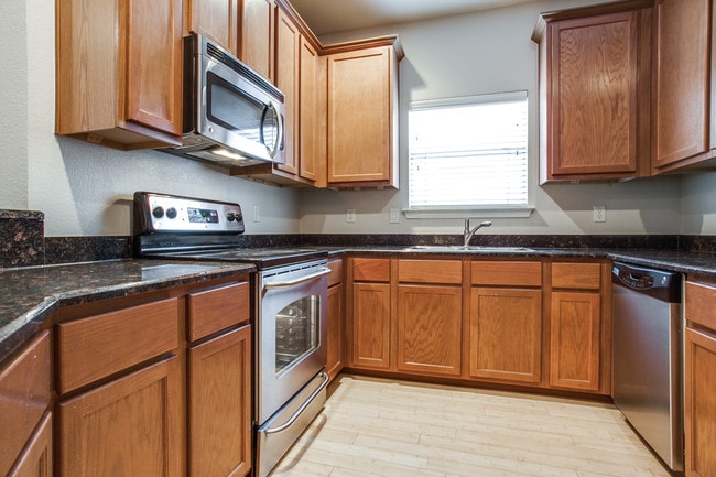 Photo - 3125 Waits Ave