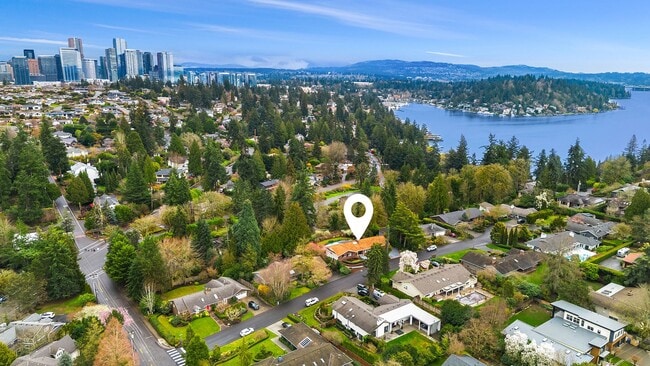 Building Photo - 4Bd/3Ba Medina House