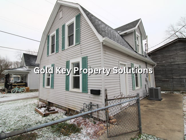 Photo - Adorable 3 BR 2 FULL BA House with Fenced Yard and Central Air (SECTION 8 APPROVED)