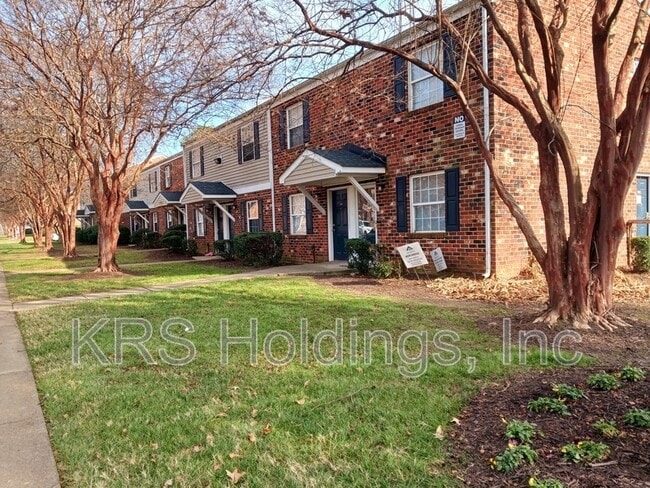 Photo - 707 E 18th St Rental