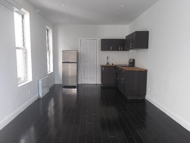 Photo - 2539 Hubbard St Unit Studio