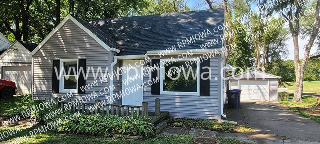 Photo - 7002 SW 15th St House