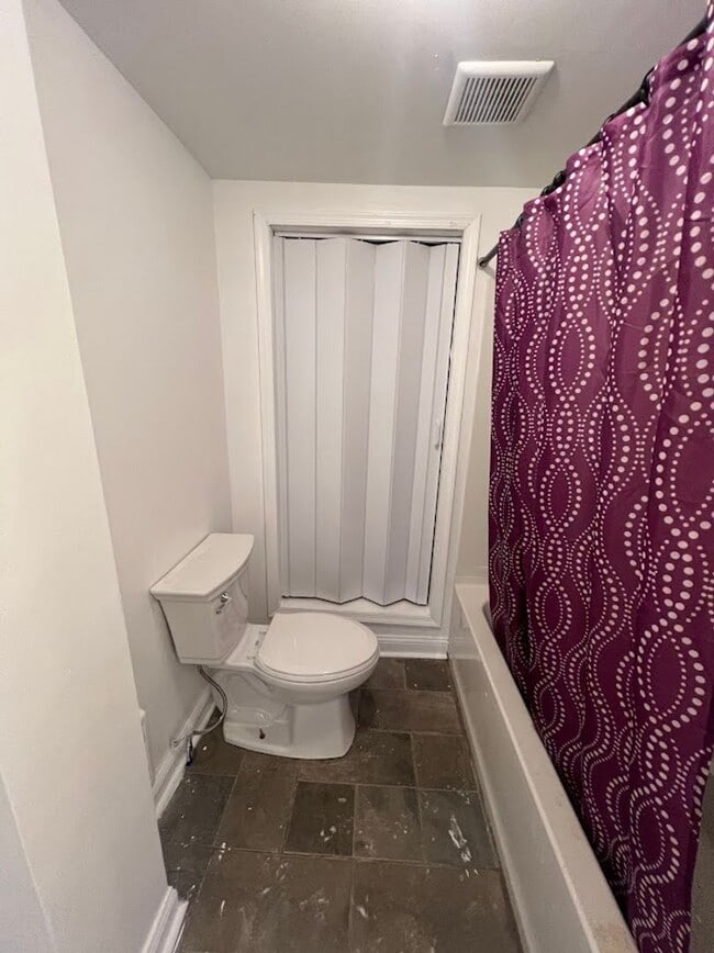 Photo - 1524 1/2 Centre Avenue Unit Apt 2