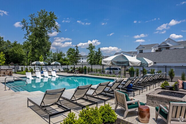 ¡Piscina al aire libre