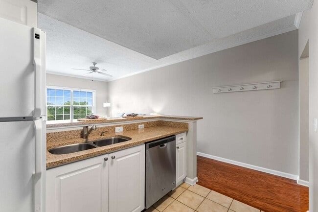 Photo - Beautiful One Bed One Bath Green Hills Condo