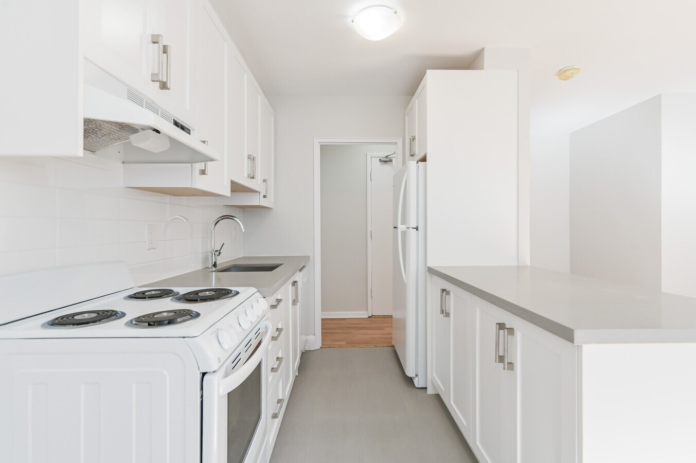Photo - 214 St George St Unit 00207