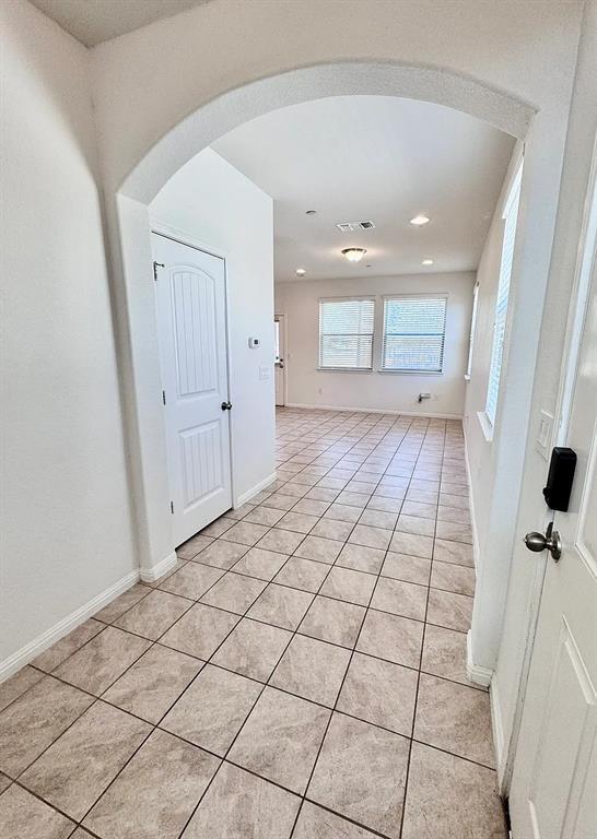 Photo - 1001 Zodiac Ln