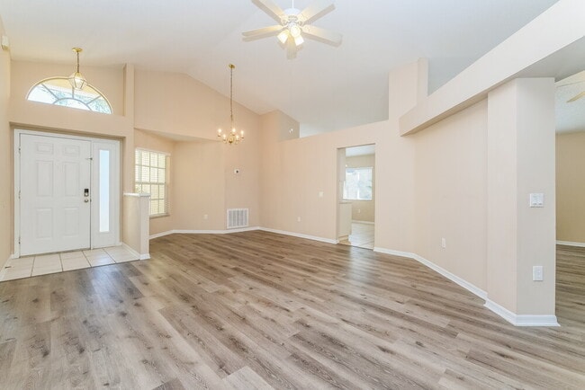 Photo - 28246 Tall Grass Dr Casa