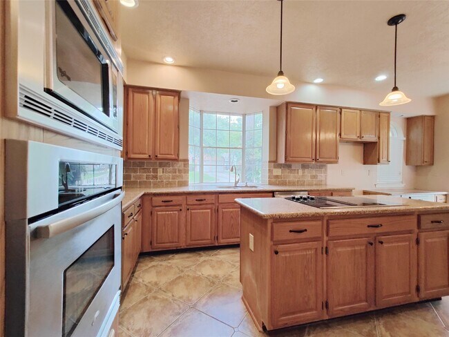 Photo - 5019 Greenriver Valley Dr