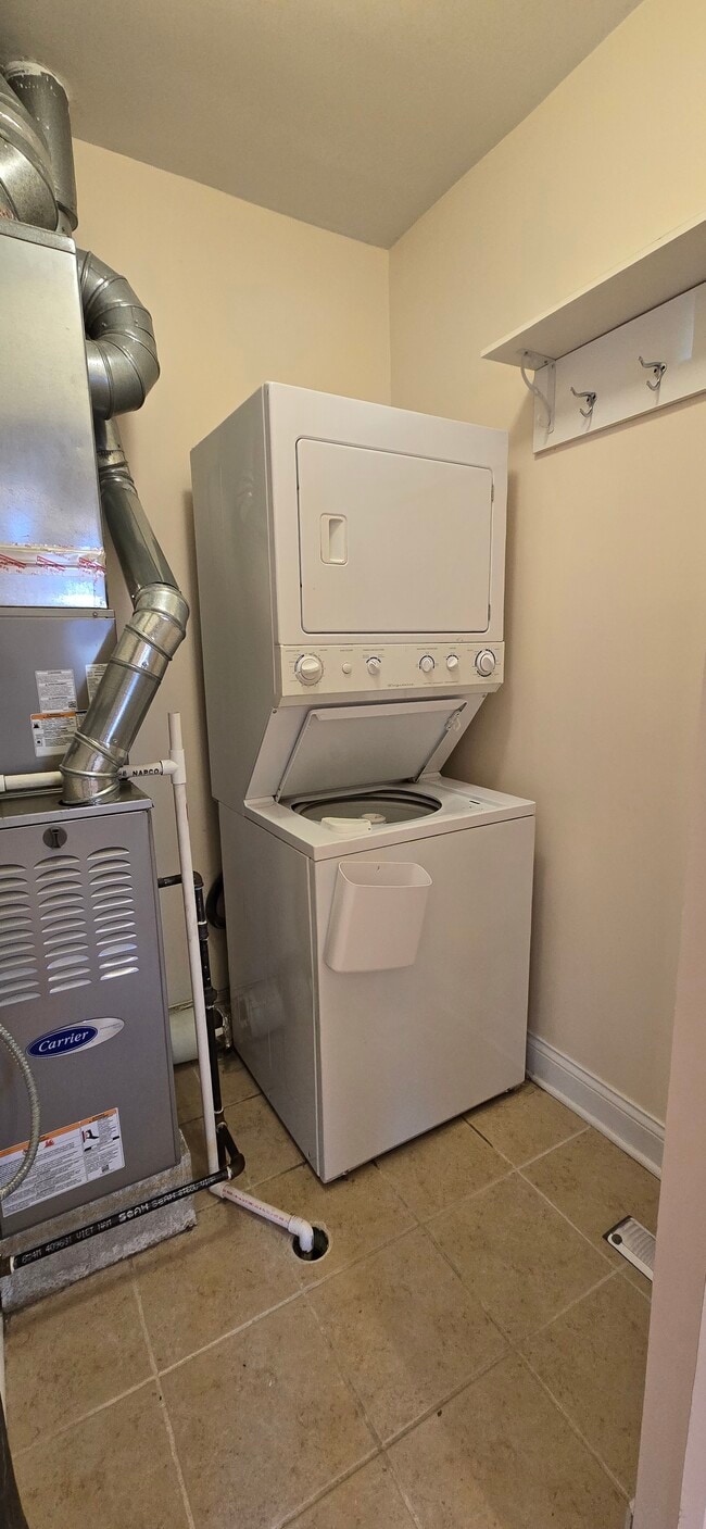 Photo - 6812 N Wayne Ave Unidad 2B