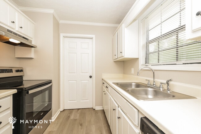 Photo - 164 Cedarwood Ct