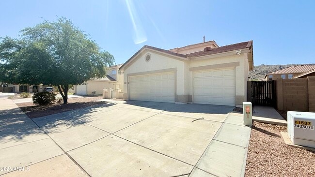 Photo - 1313 E Beth Dr