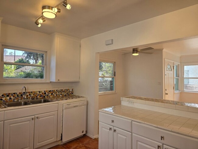 Photo - 311 Windward Ave Unidad 1