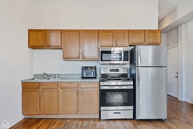 Photo - 2601 W North Ave Unit 2