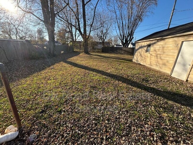 Photo - 111 Forestwood Ave