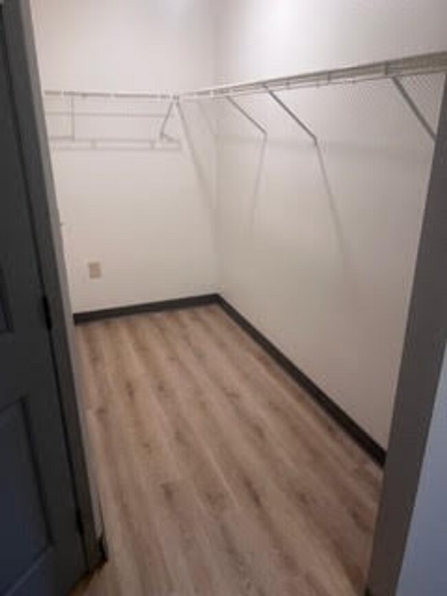 Pointe West Apartments