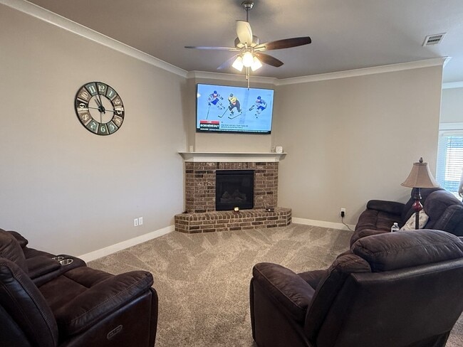 Photo - 1 Cheyenne Ct