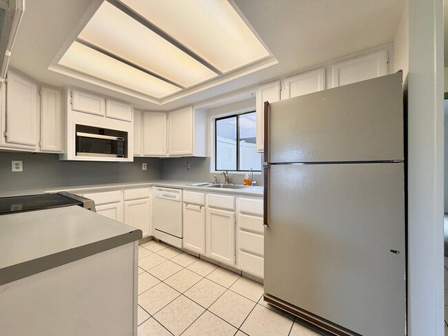 Photo - 8758 Oak Park Cir