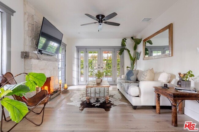 12208 Laurel Terrace Dr