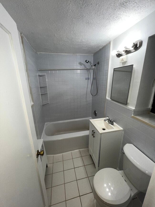 Photo - 9B Carolyn Ter Unit 9 B Carolyn Terrace Rosel