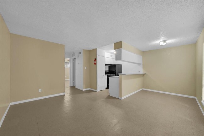 Photo - 7211 Atwell Dr Apartamento Unidad 2